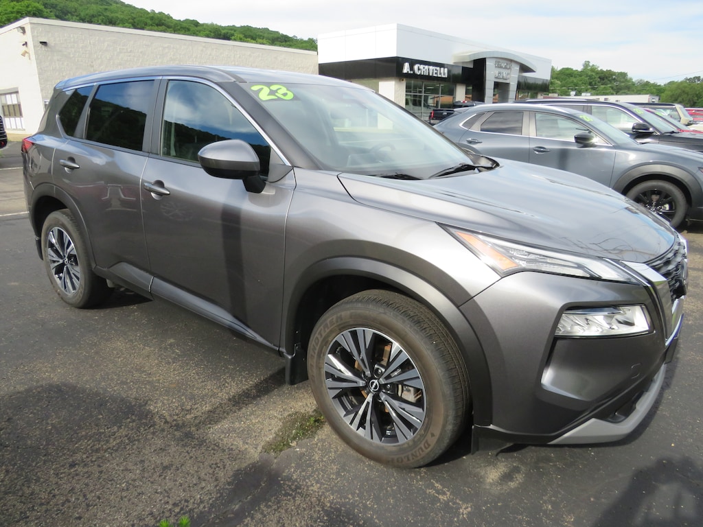 Used 2023 Nissan Rogue SV SUV
