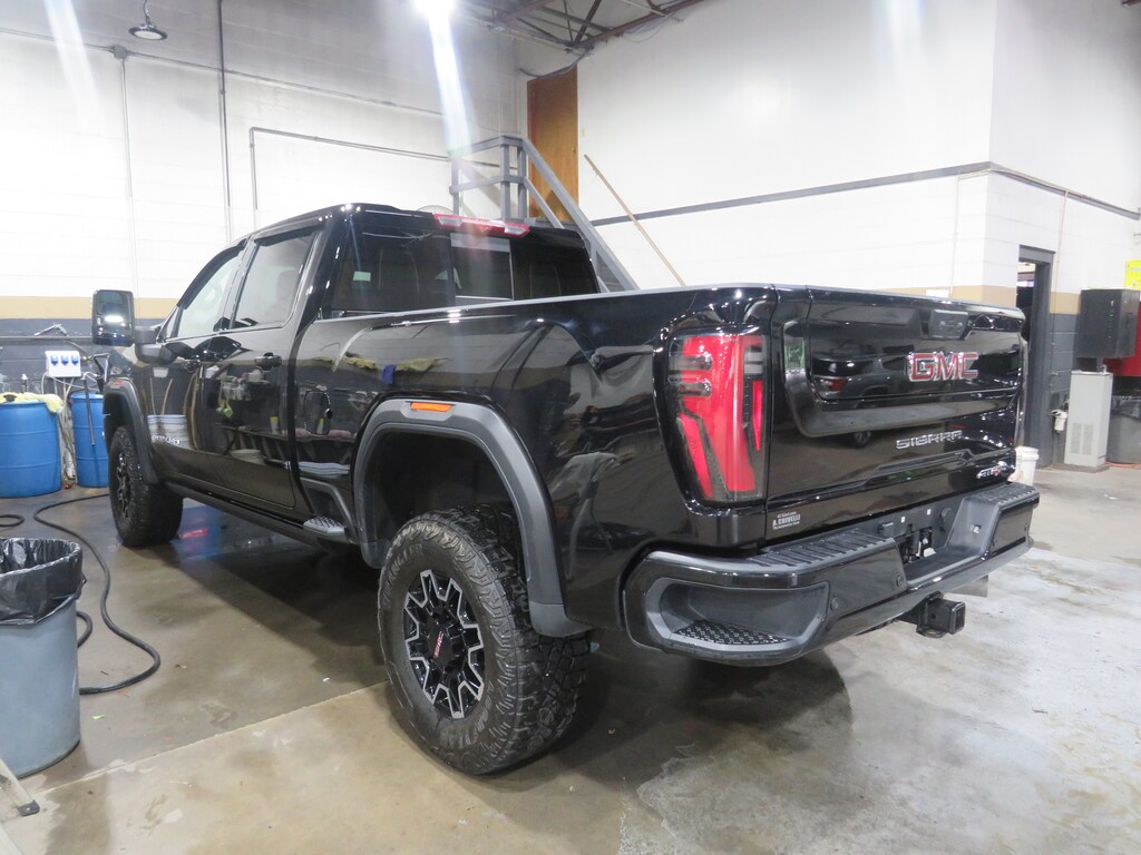 Used 2024 GMC Sierra 2500HD AT4X Truck