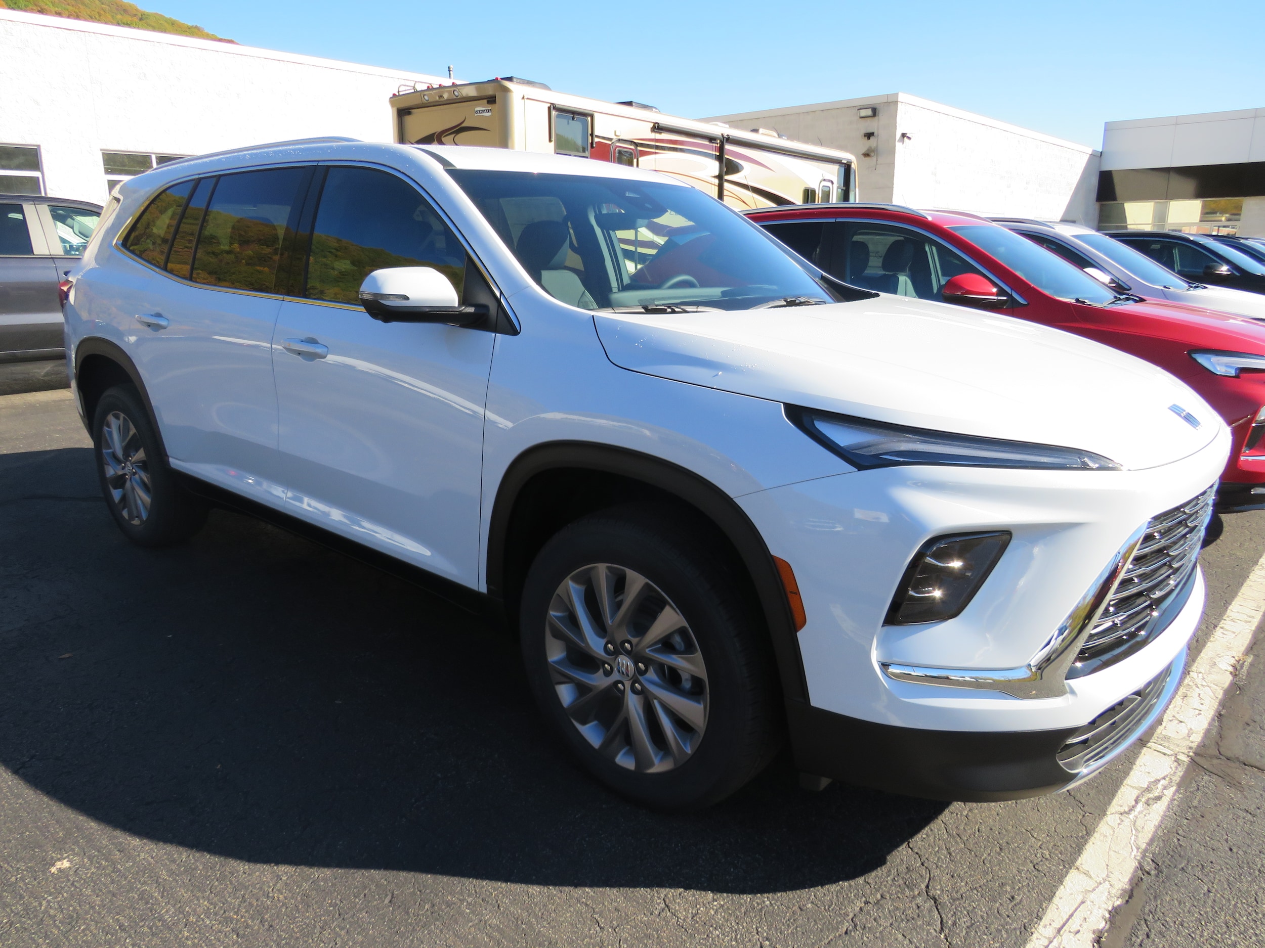 2026 Buick Enclave Preferred's photo