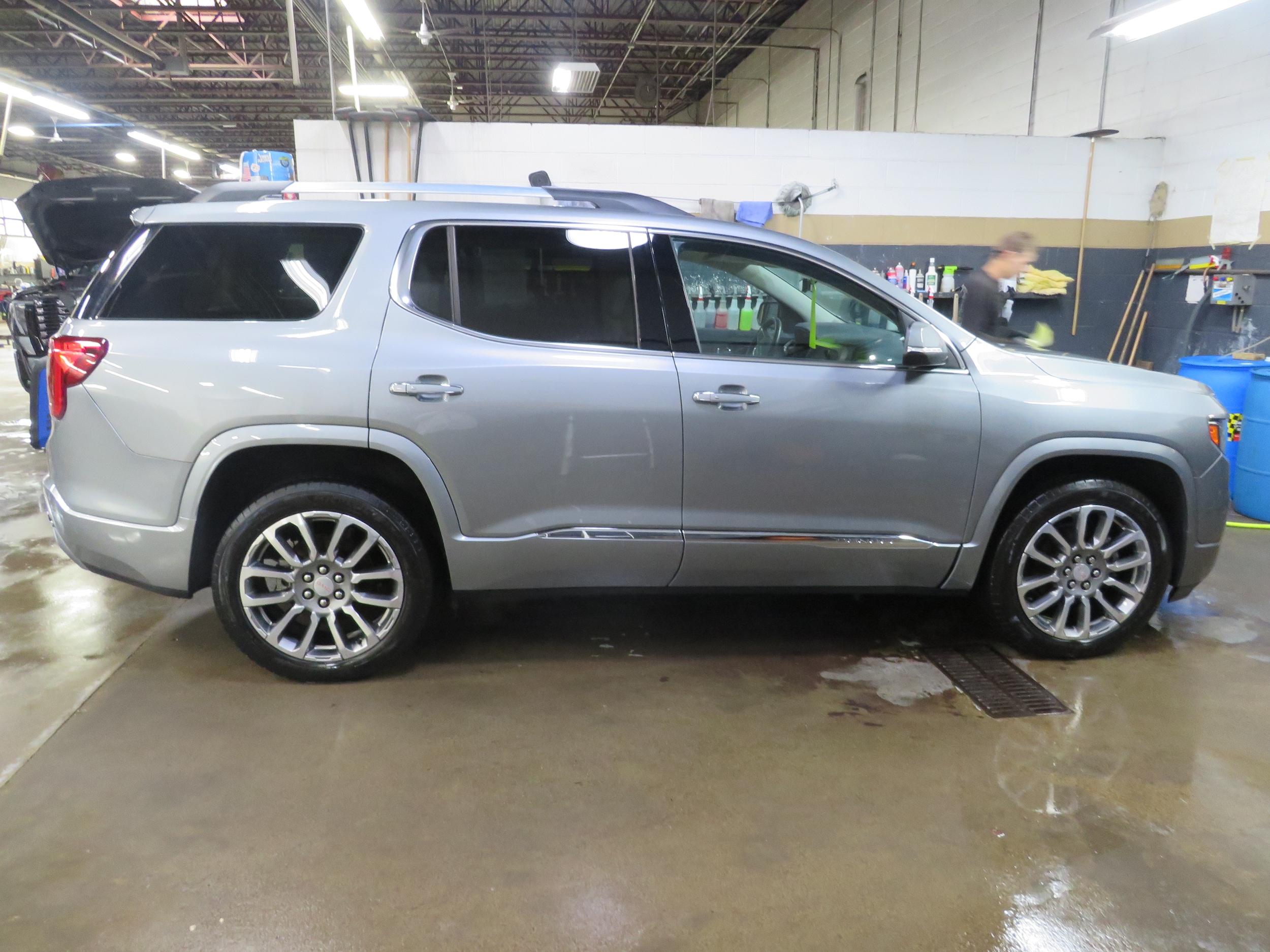 2023 GMC Acadia Denali - Photo 7