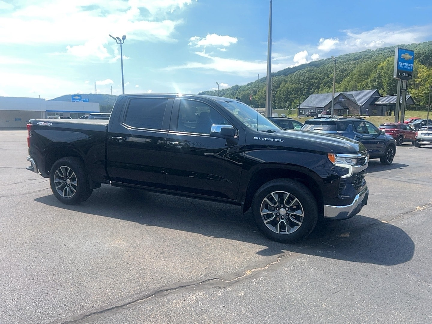 2023 Chevrolet Silverado 1500 LT