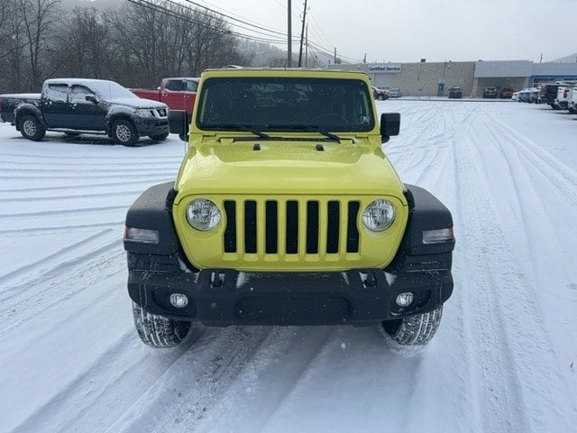 Used 2022 Jeep Wrangler Sport S with VIN 1C4GJXAN0NW253547 for sale in Franklin, PA
