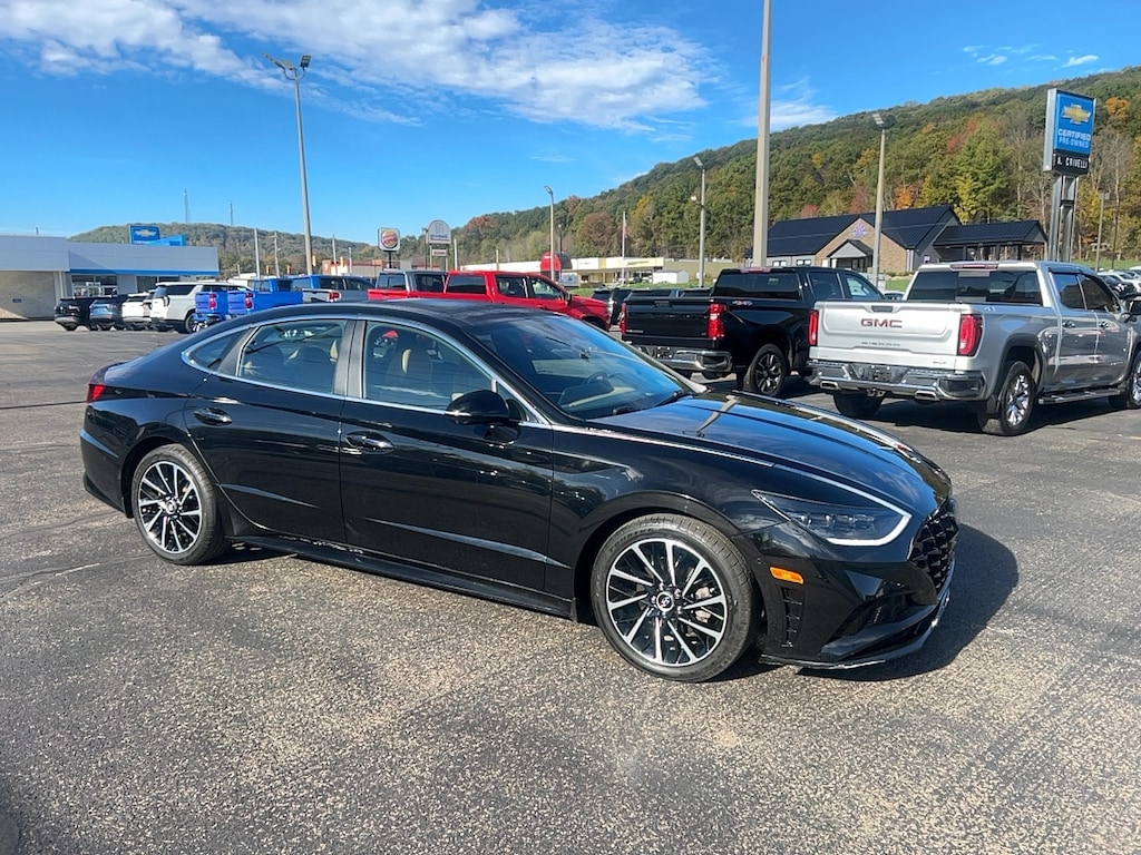 Used 2021 Hyundai Sonata Limited Sedan