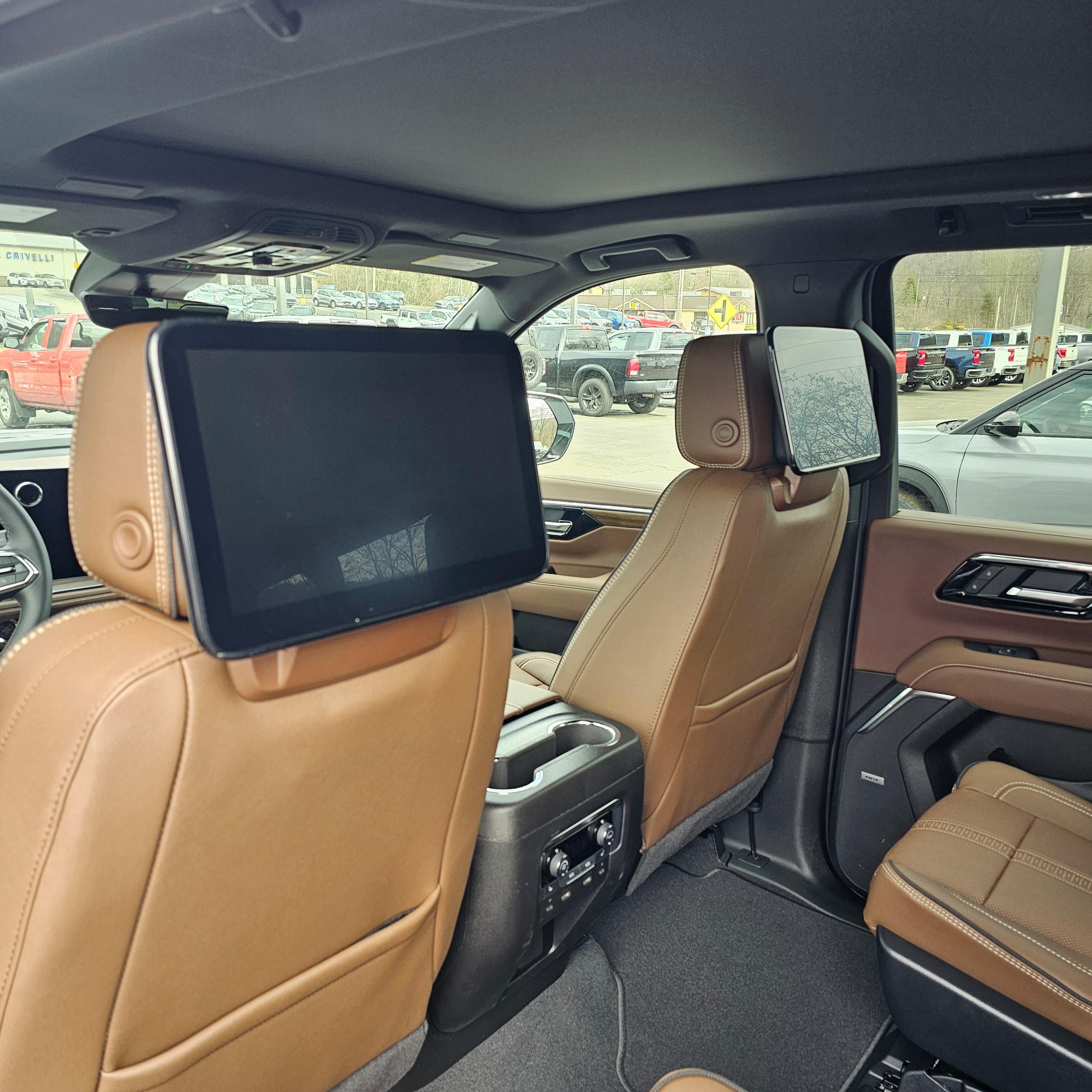 2026 Chevrolet Suburban High Country - Photo 11