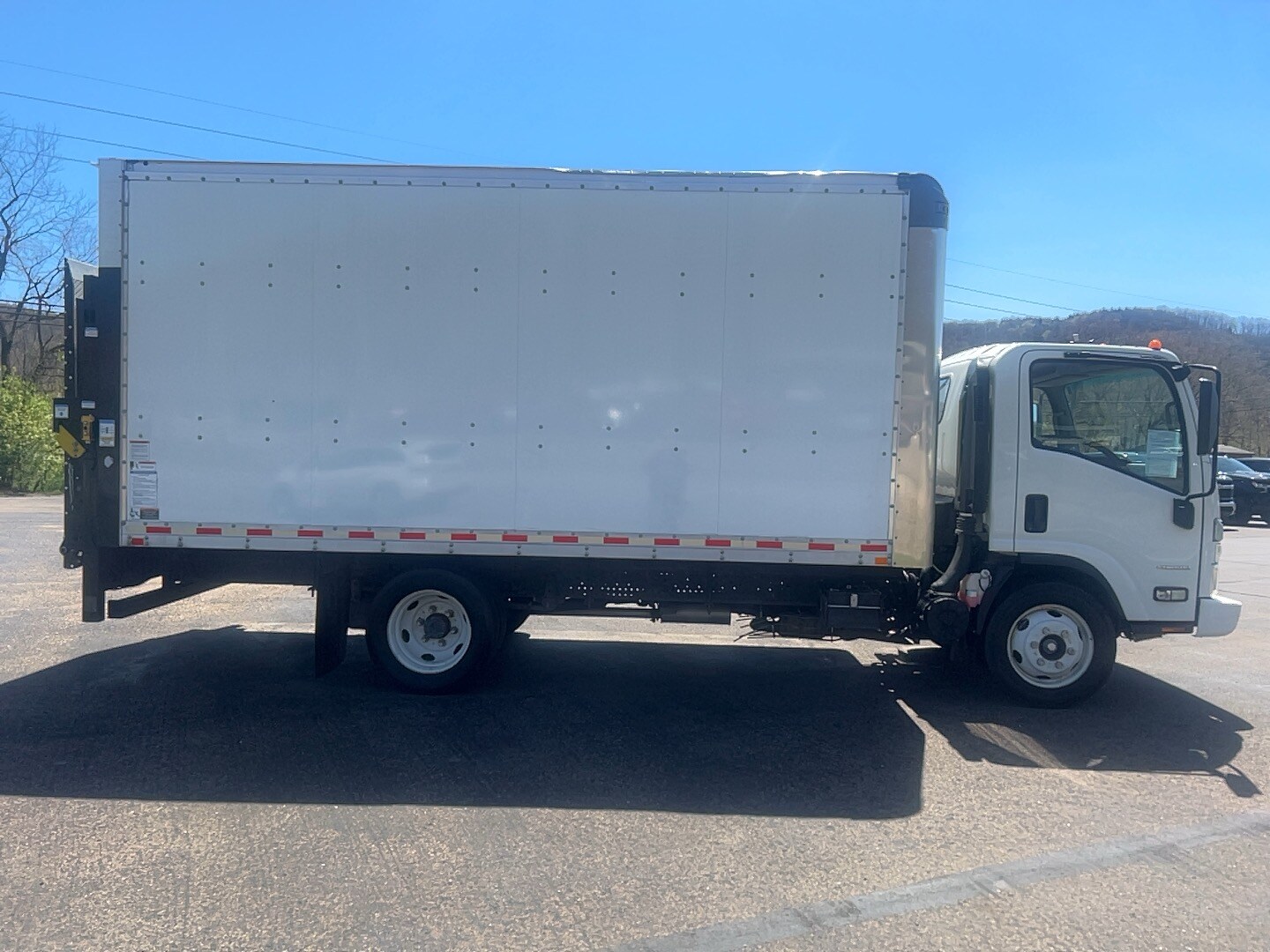 2023 Chevrolet Silverado 4500HD photo 4