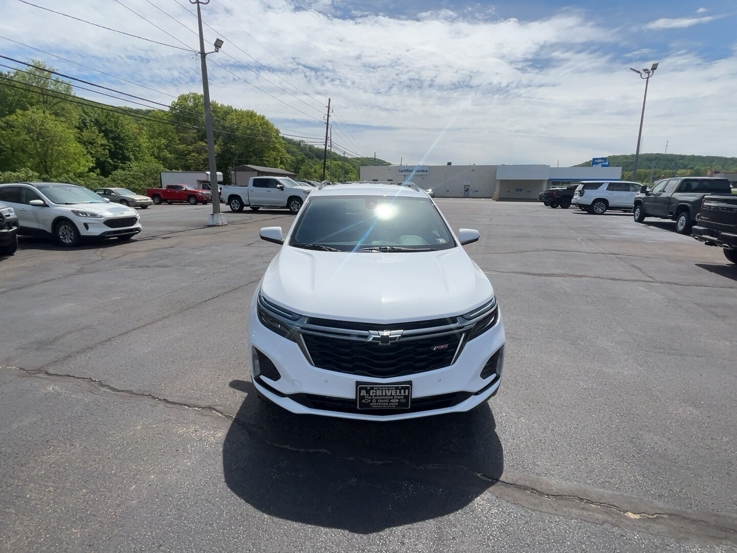 2023 Chevrolet Equinox RS photo 2