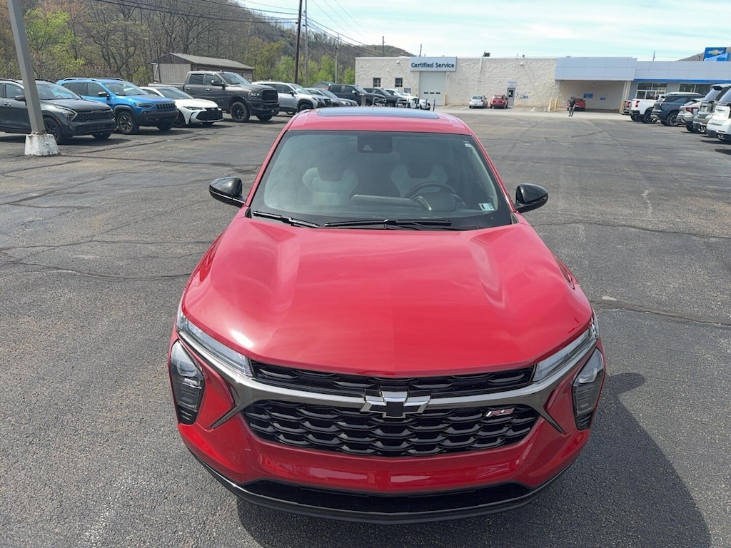 Used 2026 Chevrolet Trax 1RS SUV