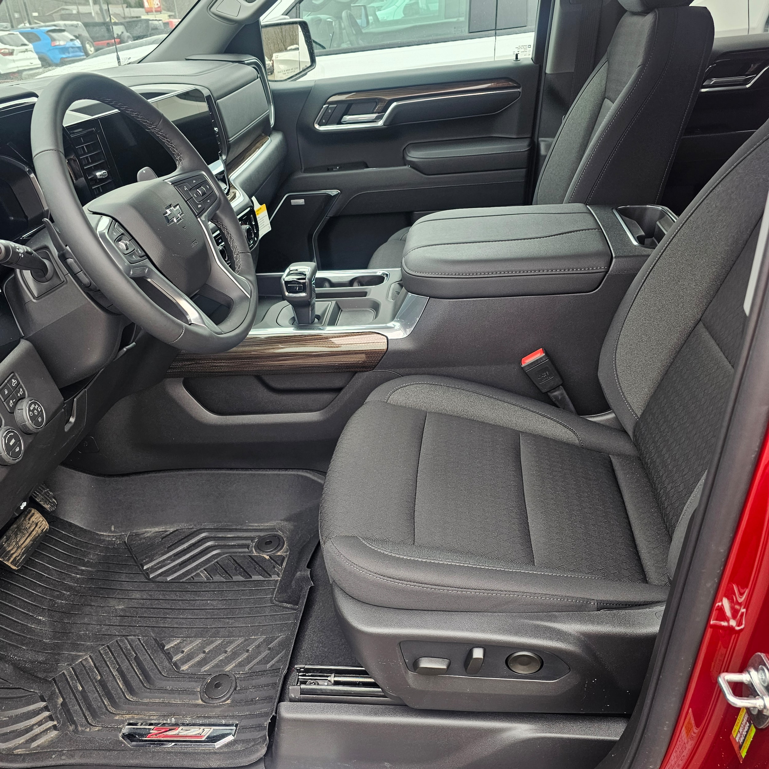 2026 Chevrolet Silverado 1500 LT Trail Boss - Photo 8