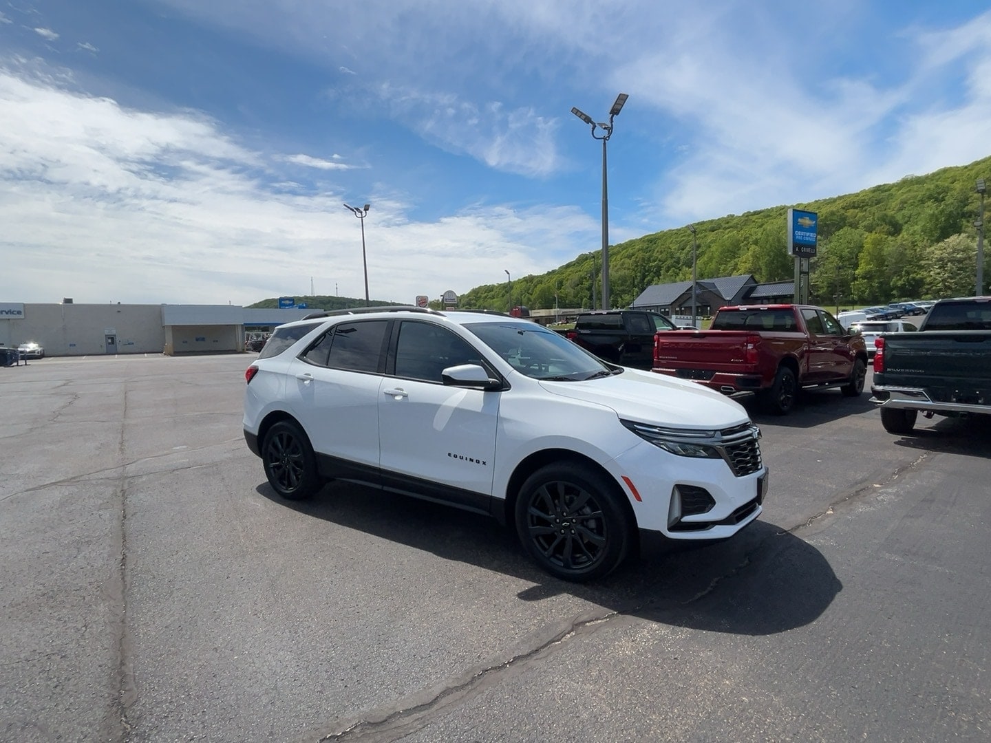 2023 Chevrolet Equinox RS