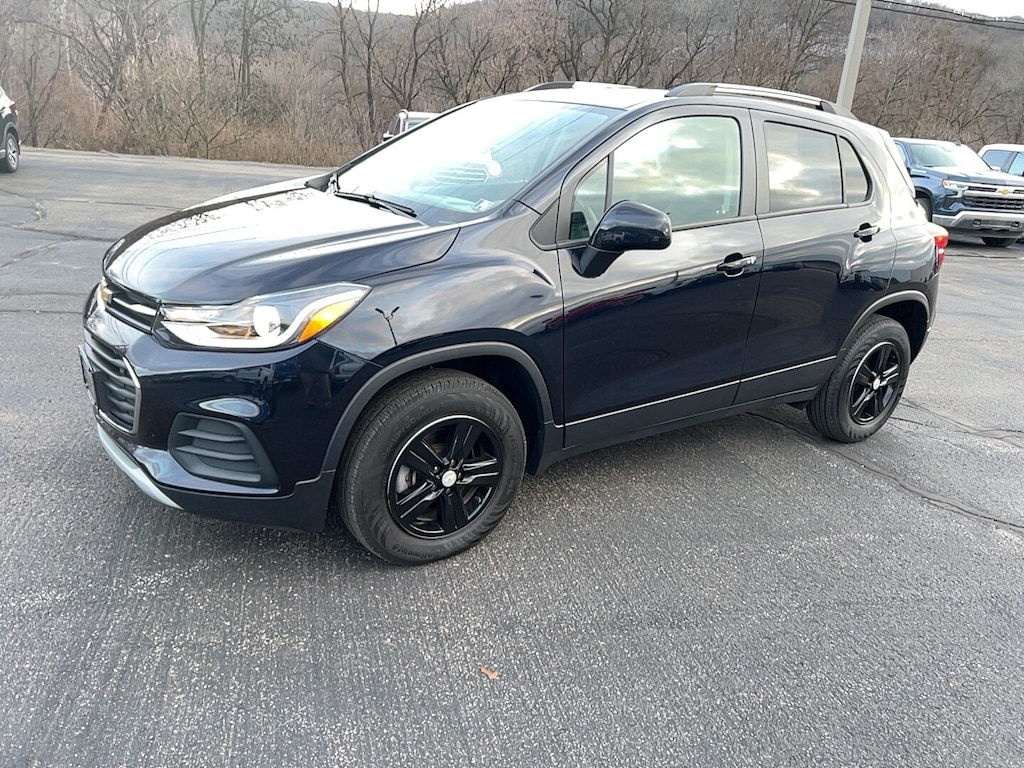 Used 2022 Chevrolet Trax LT SUV