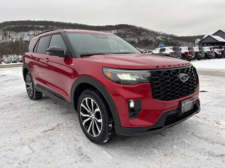 2026 Ford Explorer ST-Line SUV