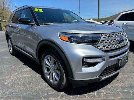 2022 Ford Explorer Limited SUV