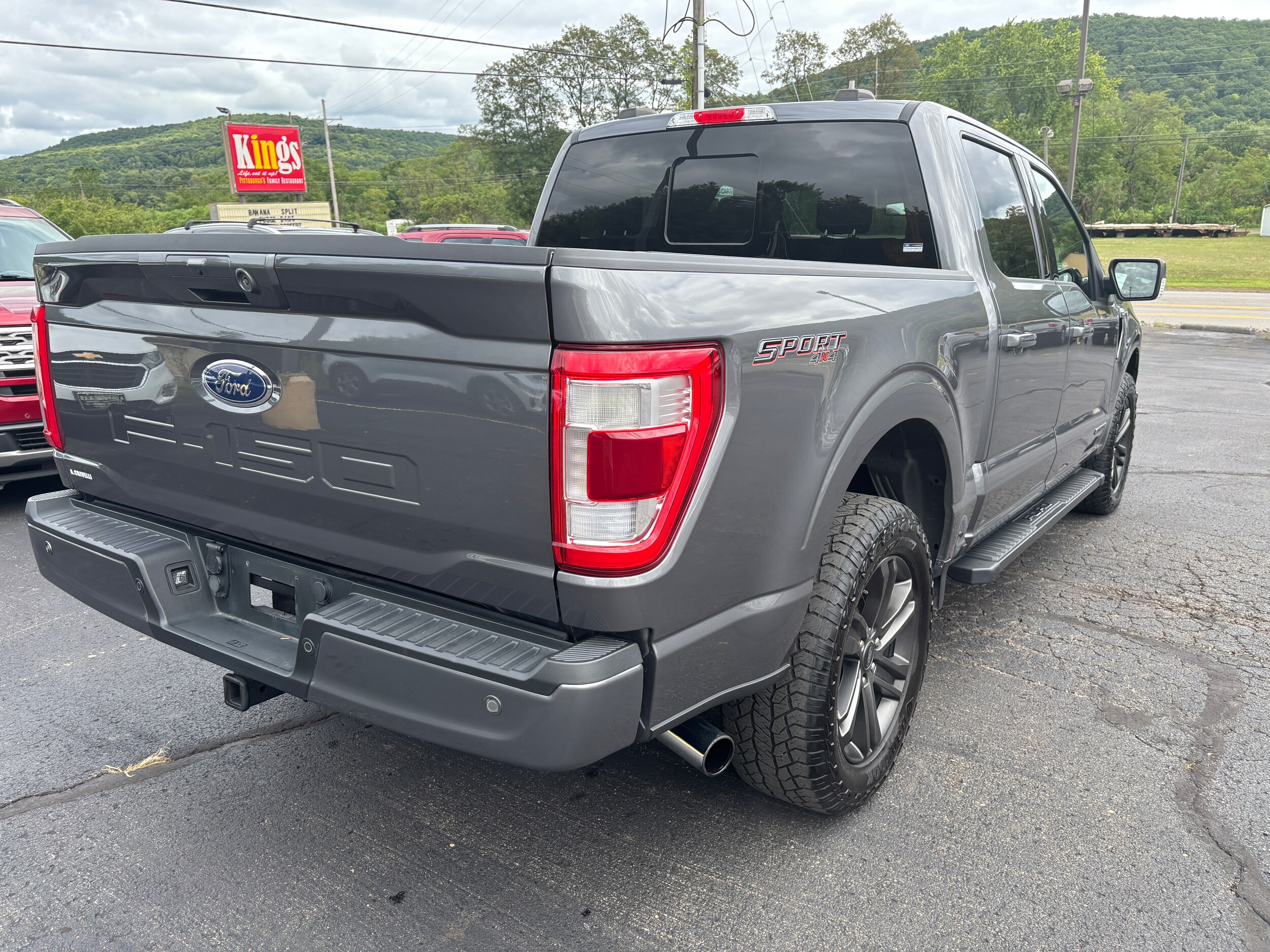 2021 Ford F-150 Lariat photo 4