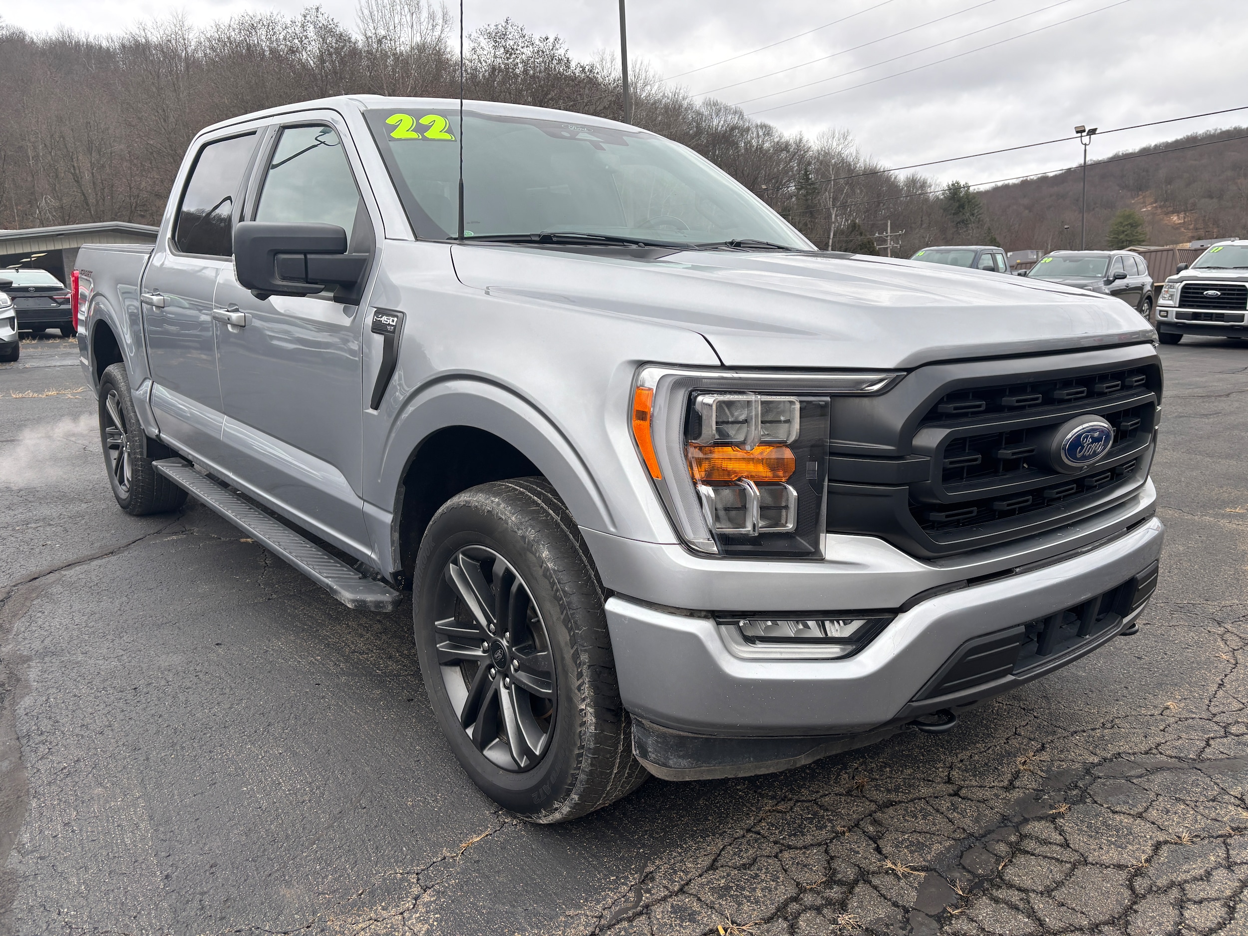 2022 Ford F-150 XLT's photo