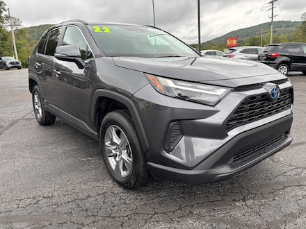 2022 Toyota RAV4 Hybrid XLE SUV