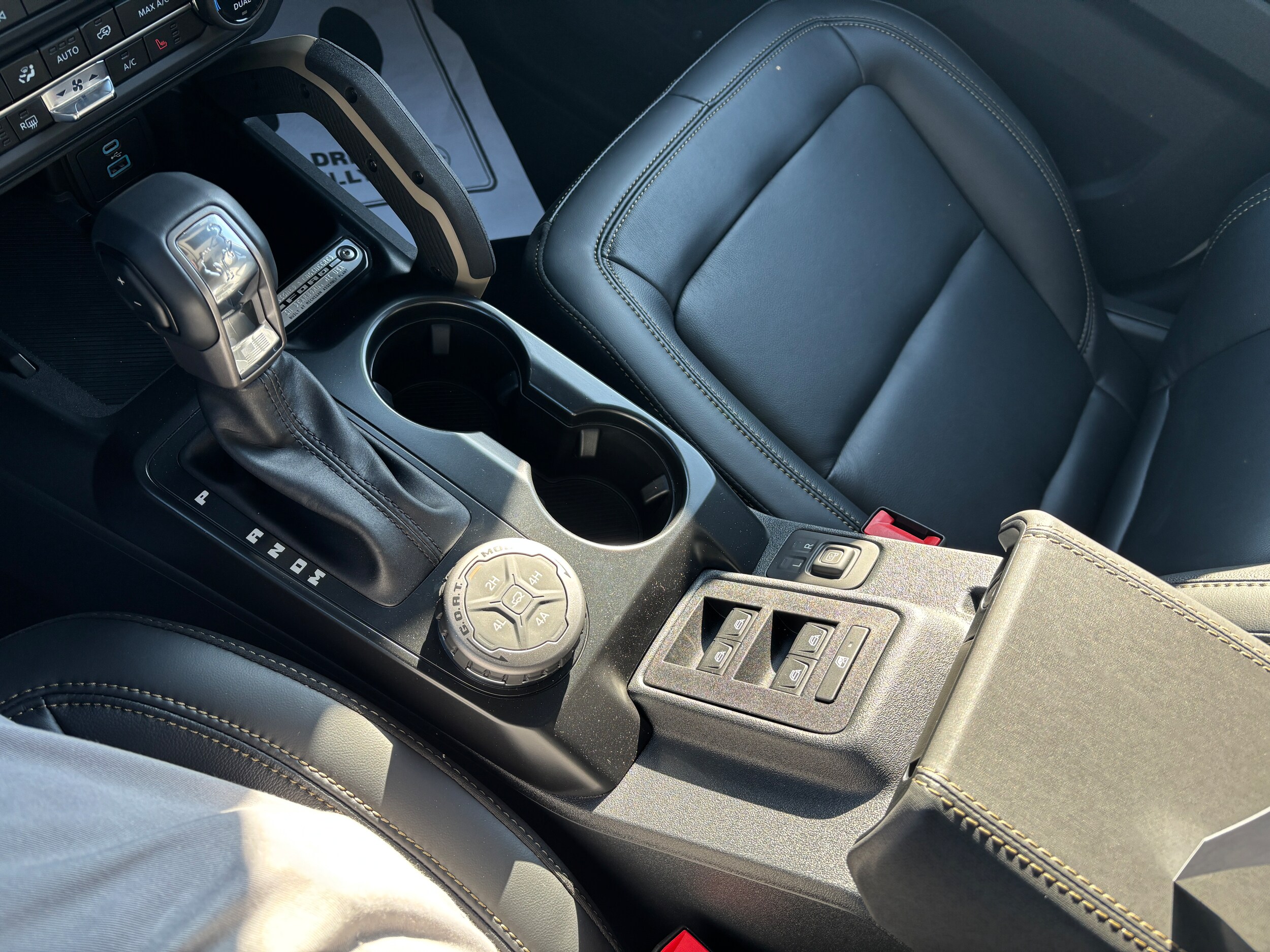2025 Ford Bronco 4-Door Badlands - Photo 11