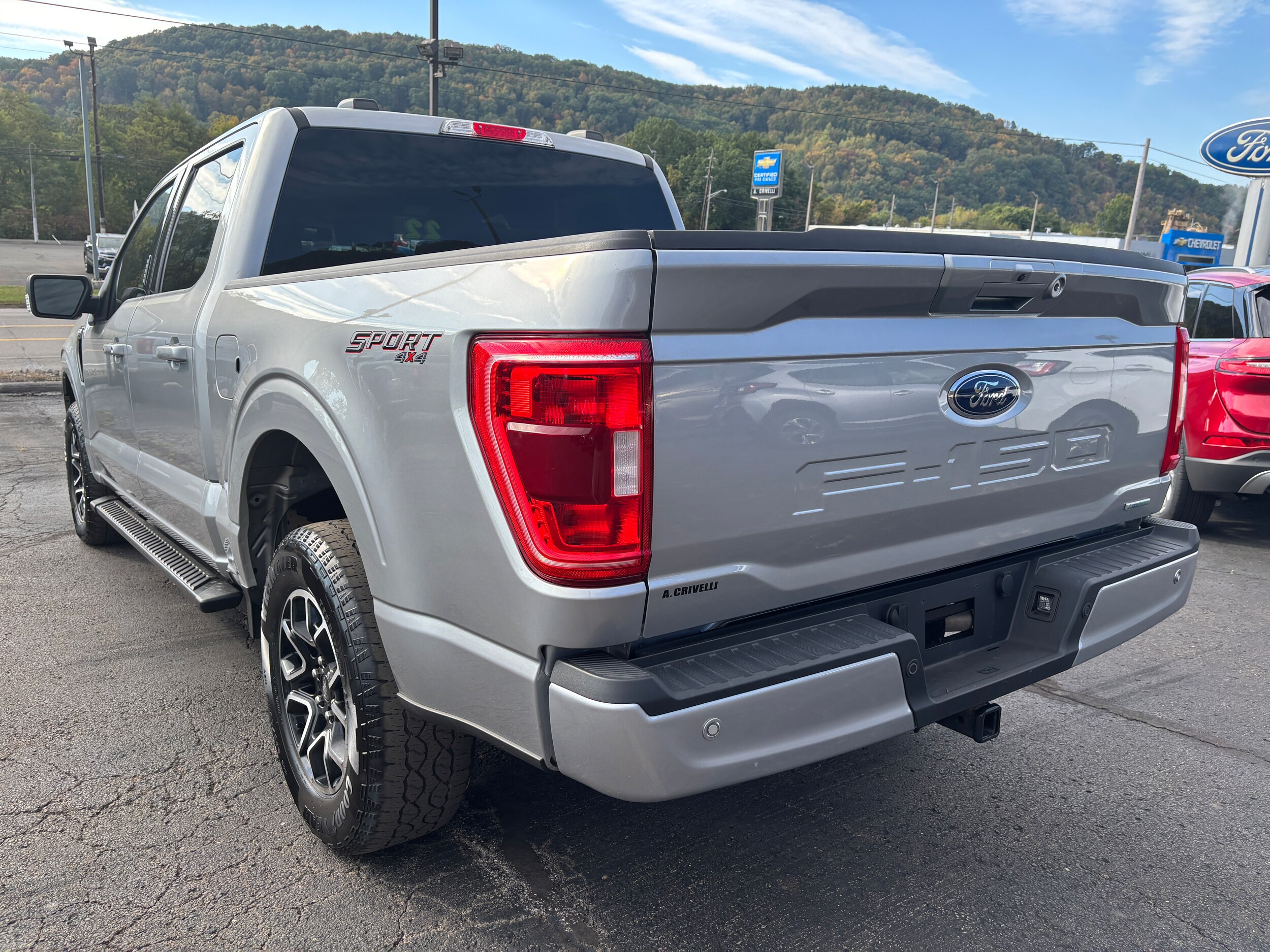 2022 Ford F-150 XLT photo 4