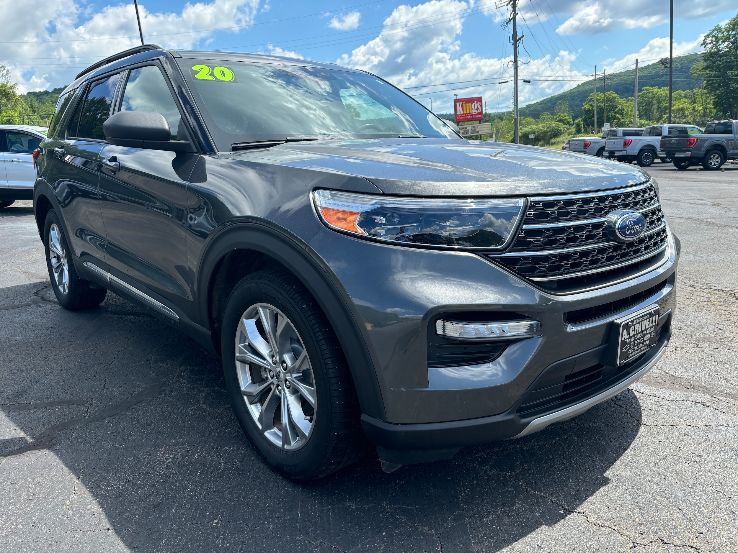 2020 Ford Explorer
