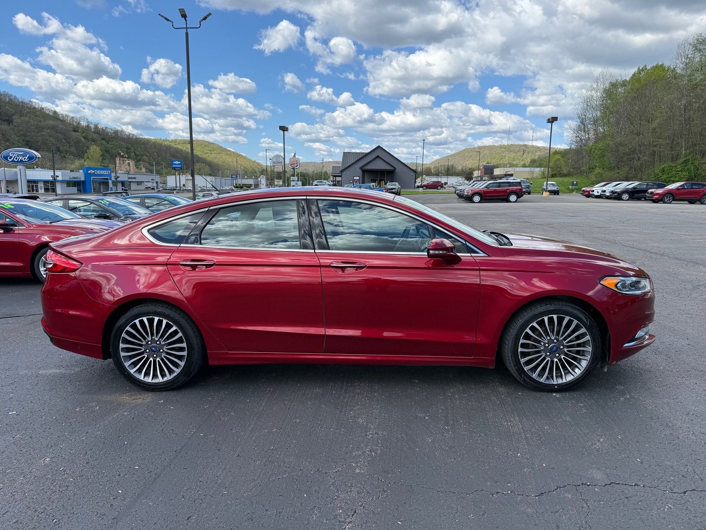 Used 2017 Ford Fusion SE with VIN 3FA6P0T92HR199215 for sale in Franklin, PA