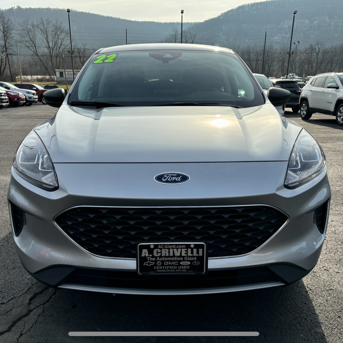 Used 2022 Ford Escape SE with VIN 1FMCU9G65NUA28582 for sale in Franklin, PA
