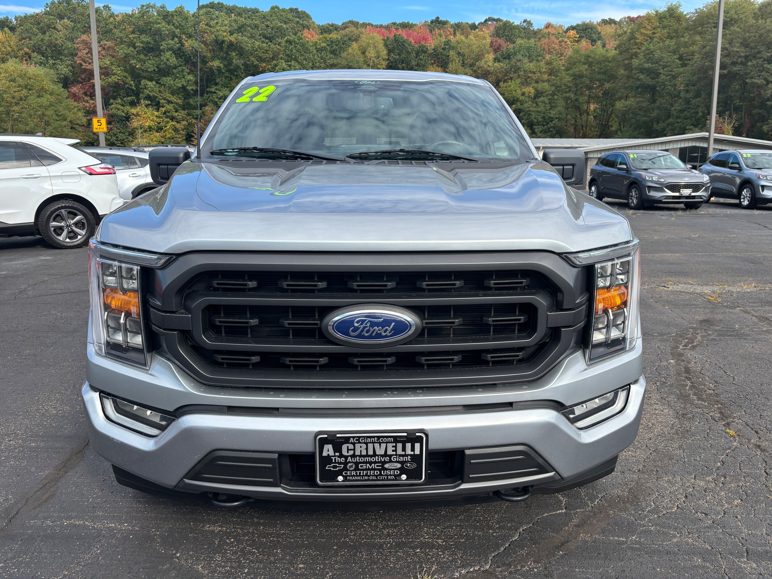 2022 Ford F-150 XLT photo 2