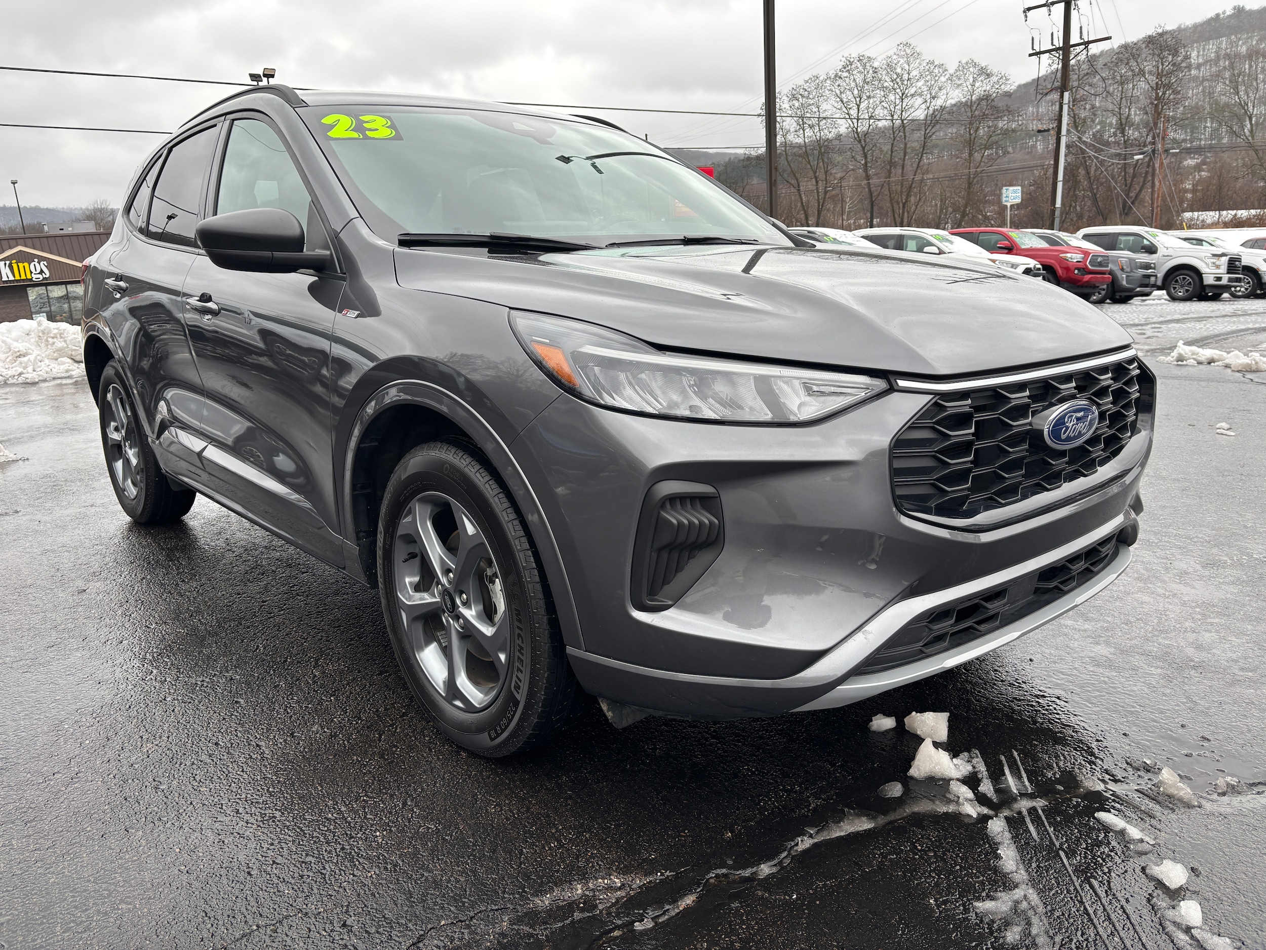 2023 Ford Escape ST-Line's photo