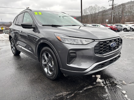 2023 Ford Escape ST-Line SUV