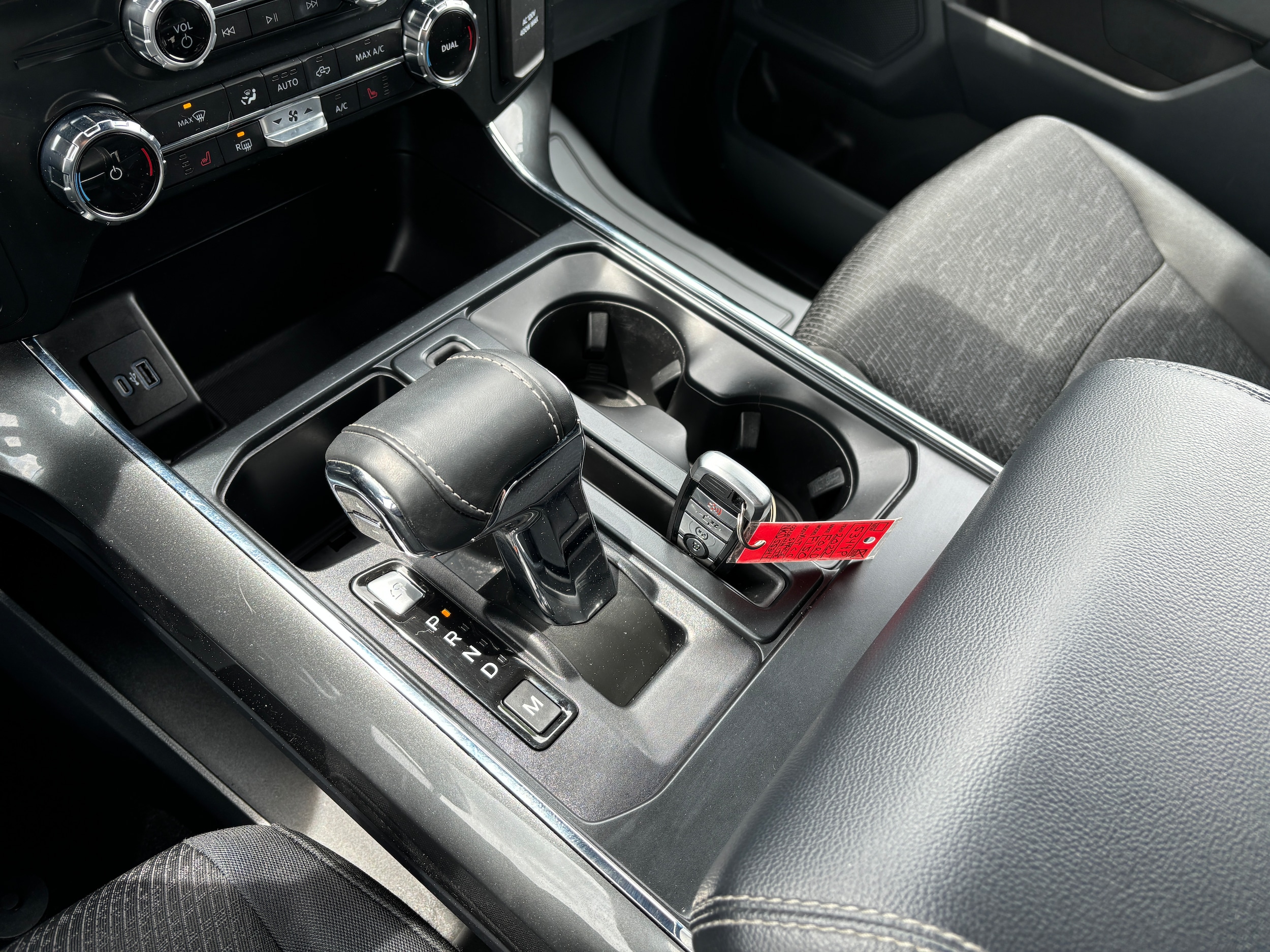 2022 Ford F-150 XLT - Photo 13
