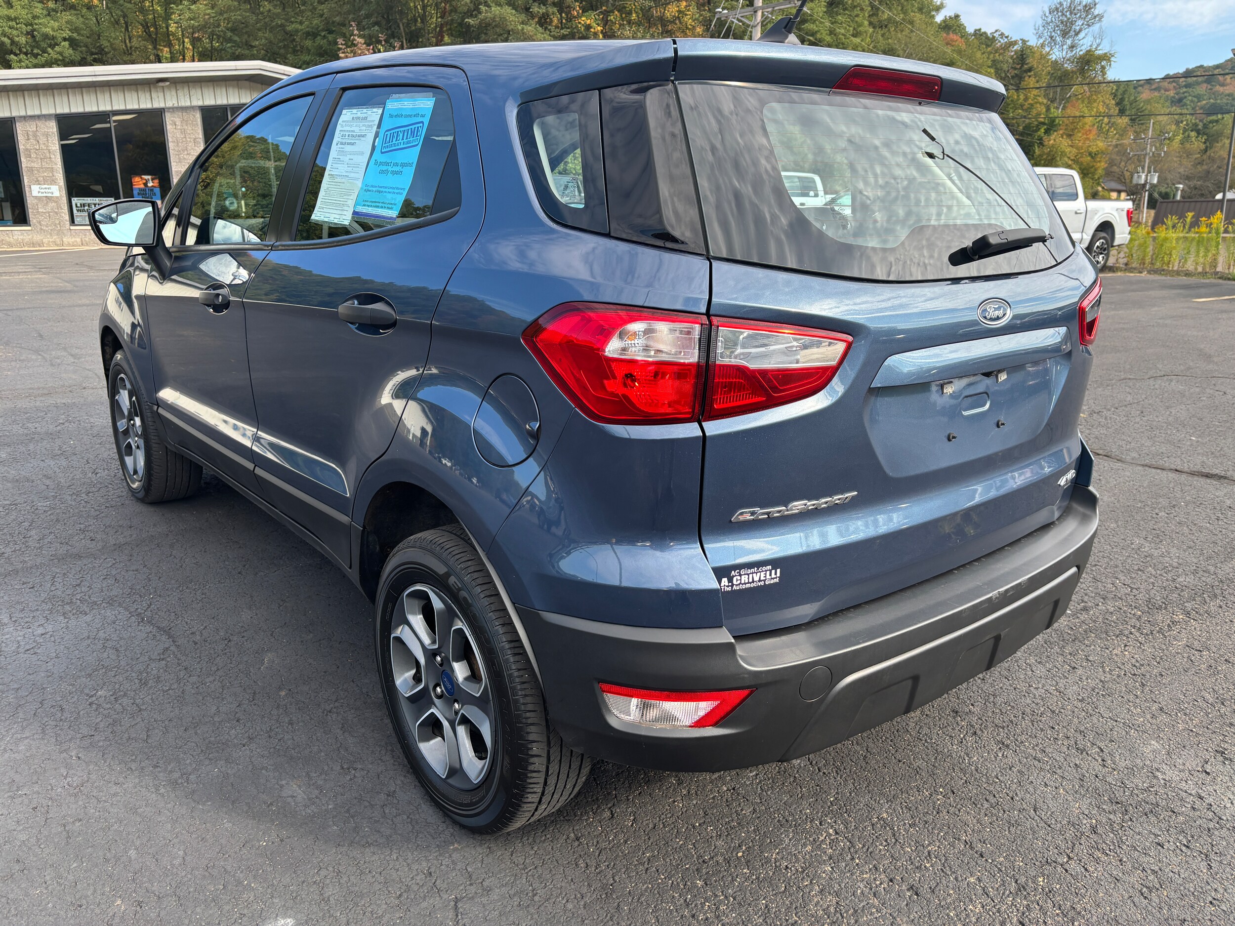 2022 Ford EcoSport S photo 3
