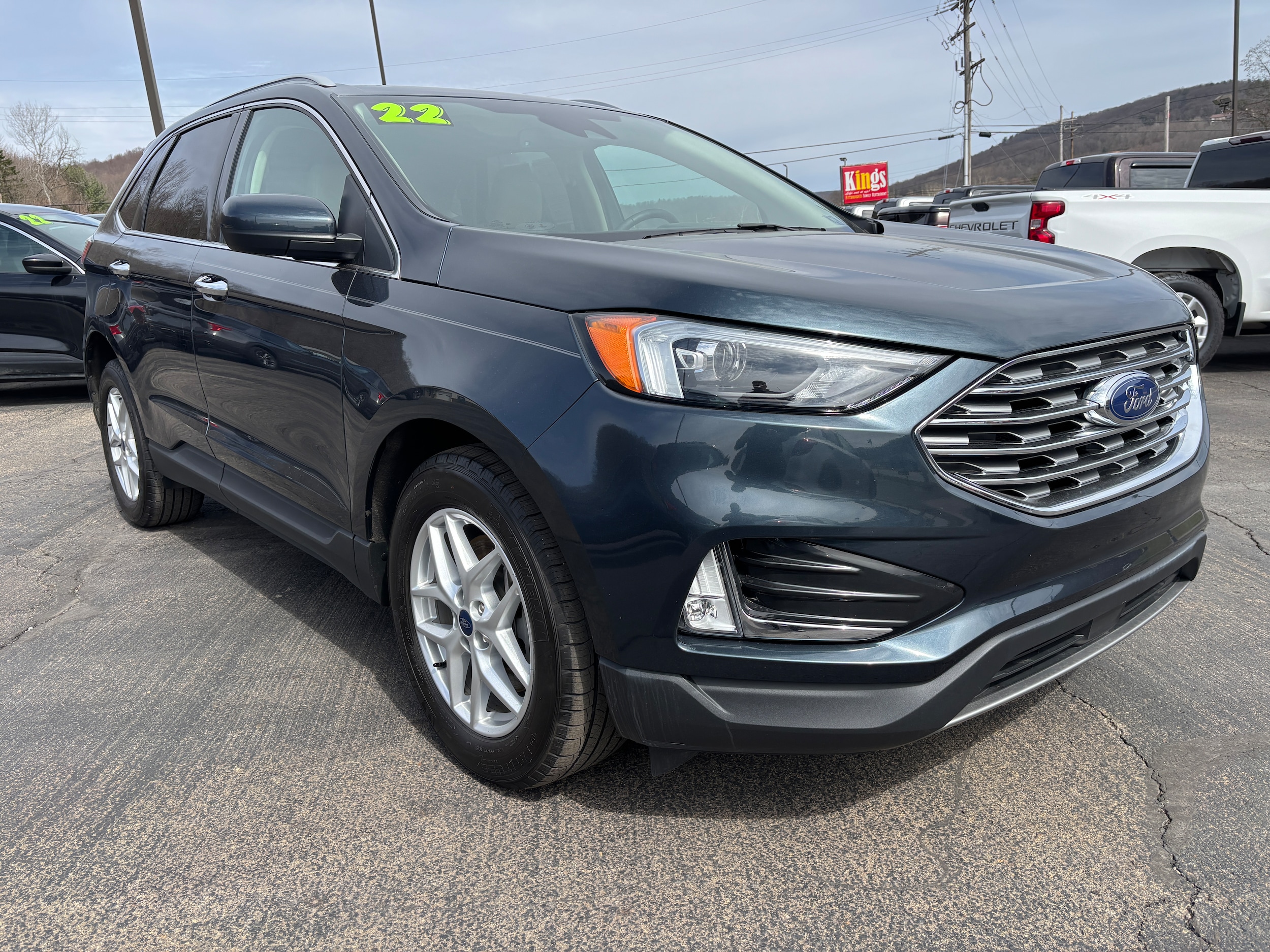 2022 Ford Edge SEL