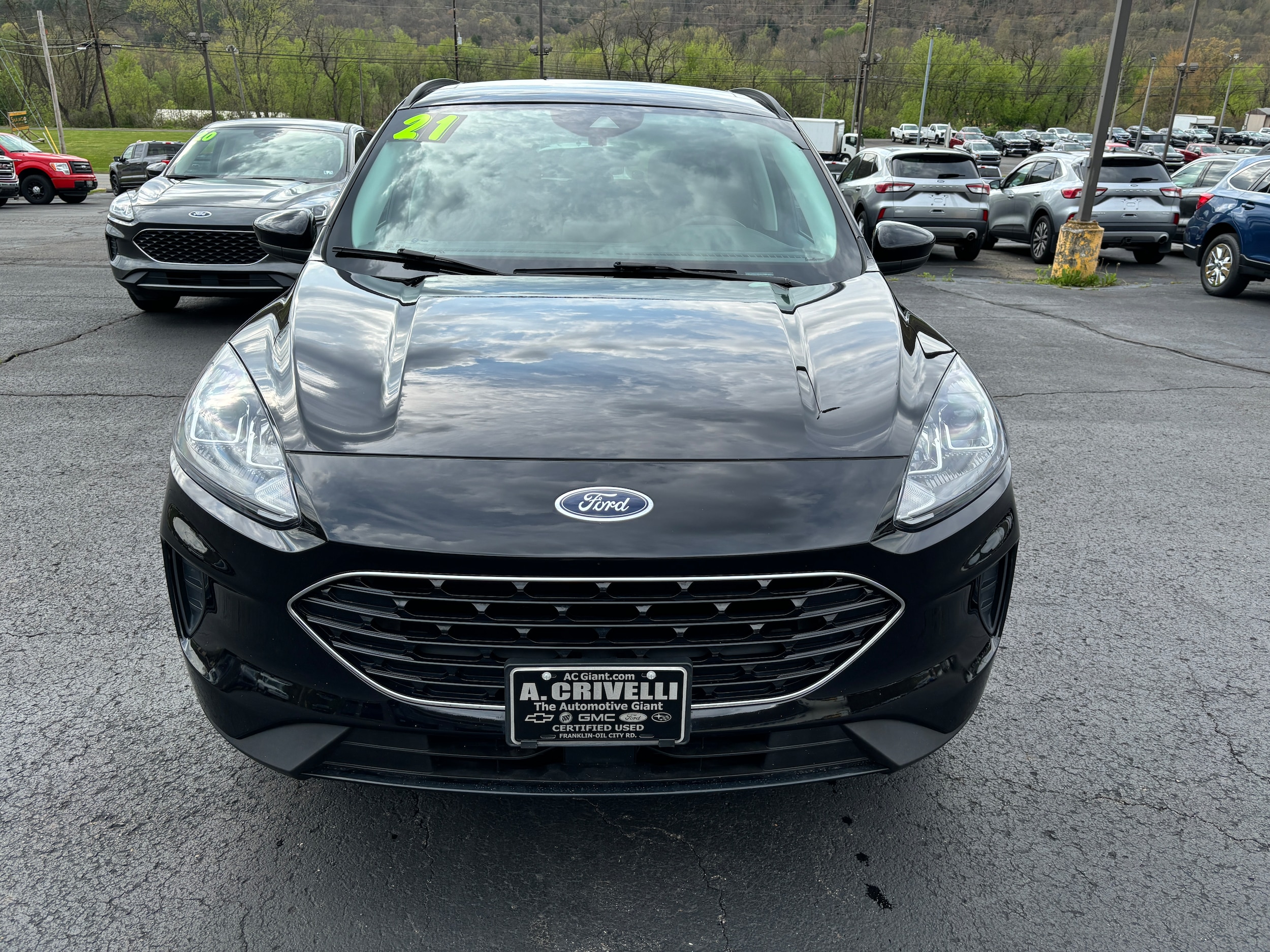 Used 2021 Ford Escape SE with VIN 1FMCU9G61MUA17884 for sale in Franklin, PA