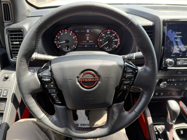 2023 Nissan Frontier PRO-4X - Photo 12