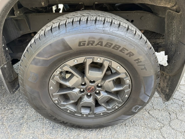 2023 Nissan Frontier PRO-4X - Photo 8