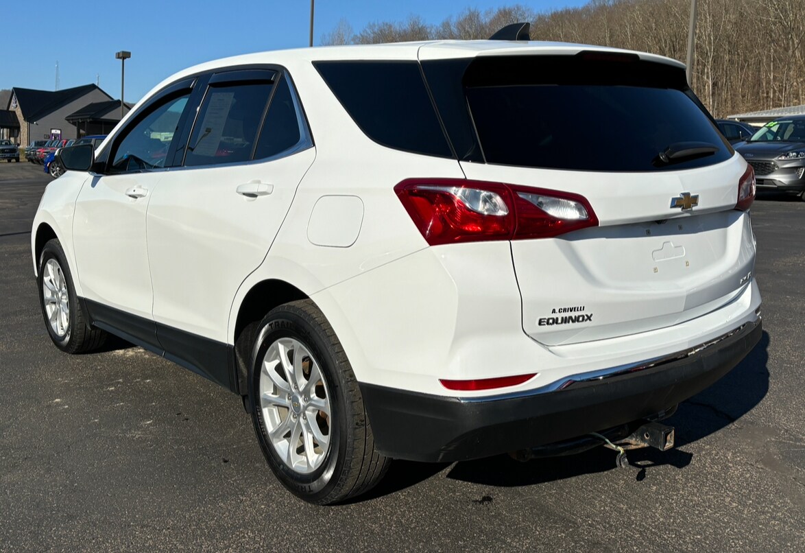 2020 Chevrolet Equinox LT photo 3