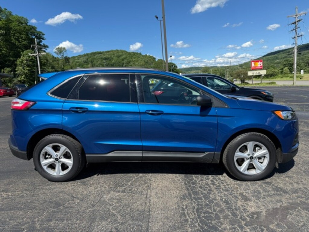 Used 2024 Ford Edge SE SUV