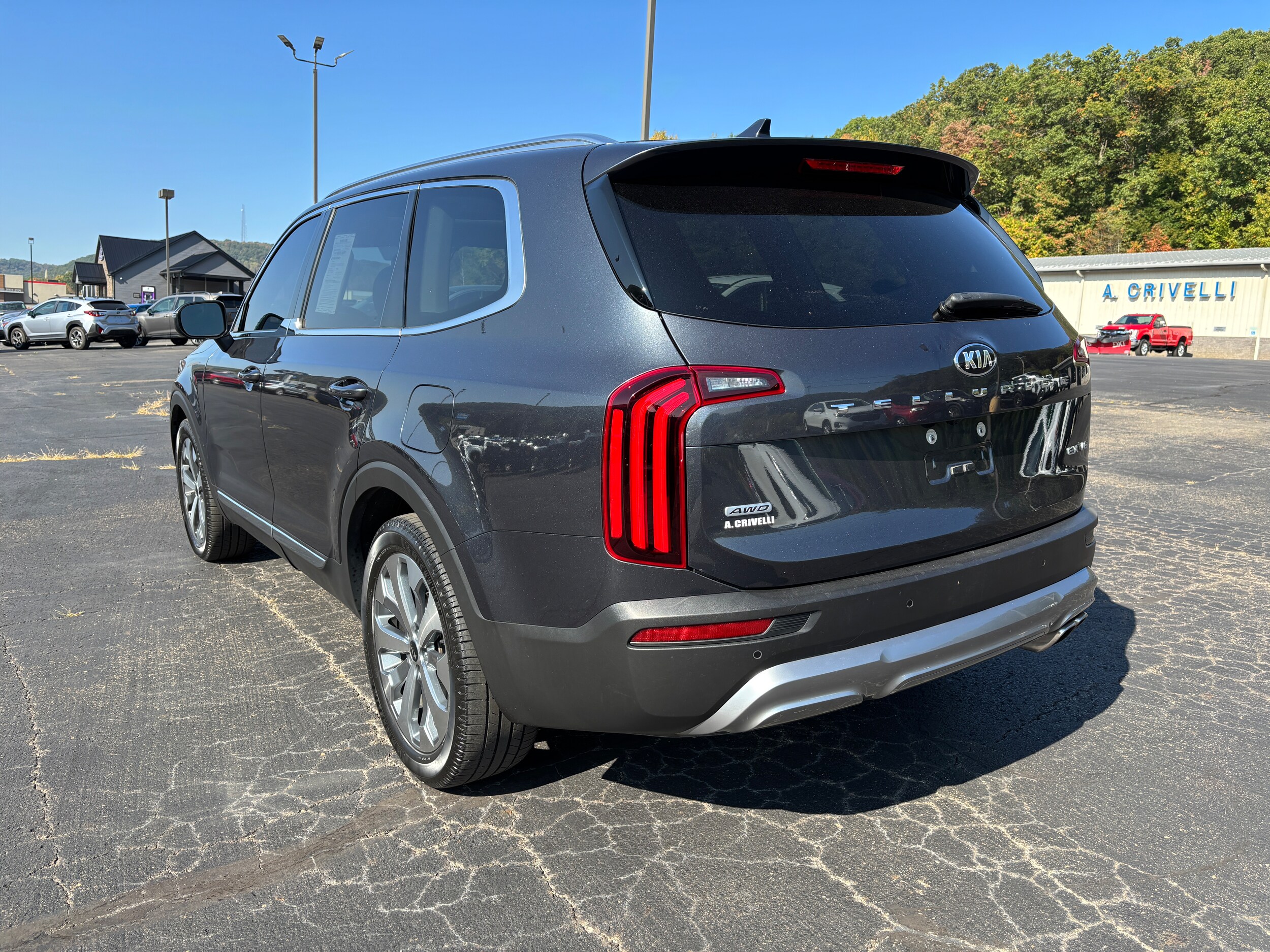2020 Kia Telluride EX photo 2