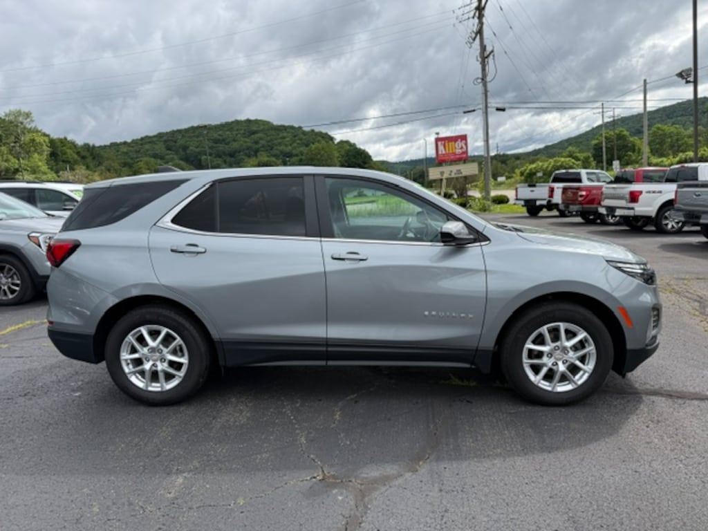 Used 2024 Chevrolet Equinox LT SUV