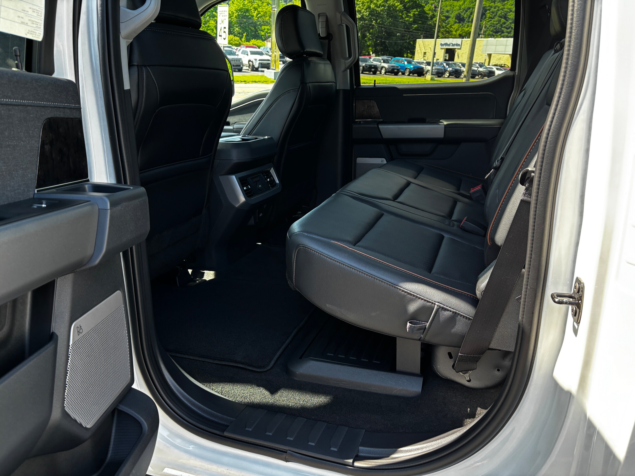 2026 Ford F-350 Super Duty Lariat - Photo 12