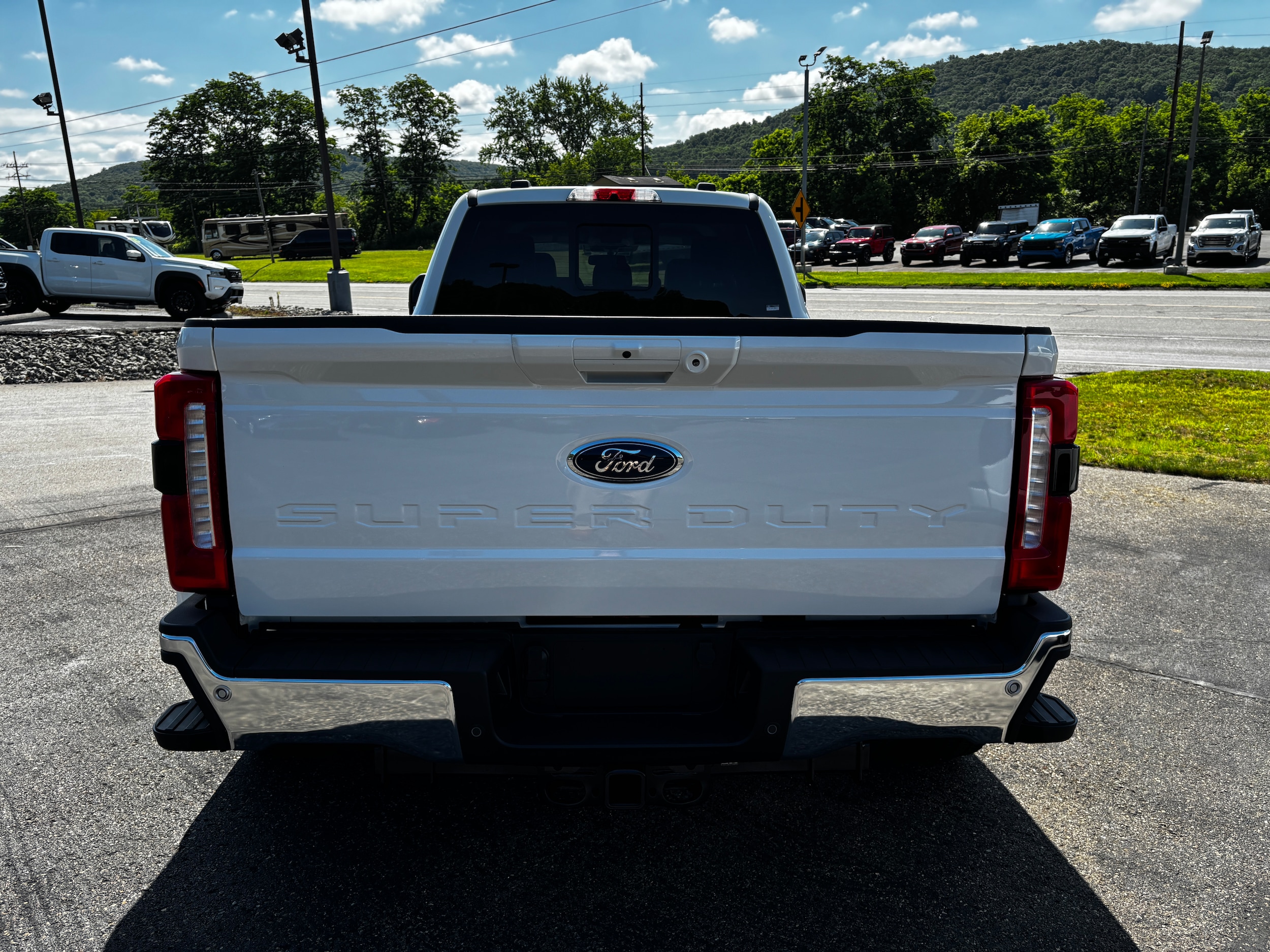 2026 Ford F-350 Super Duty Lariat - Photo 6