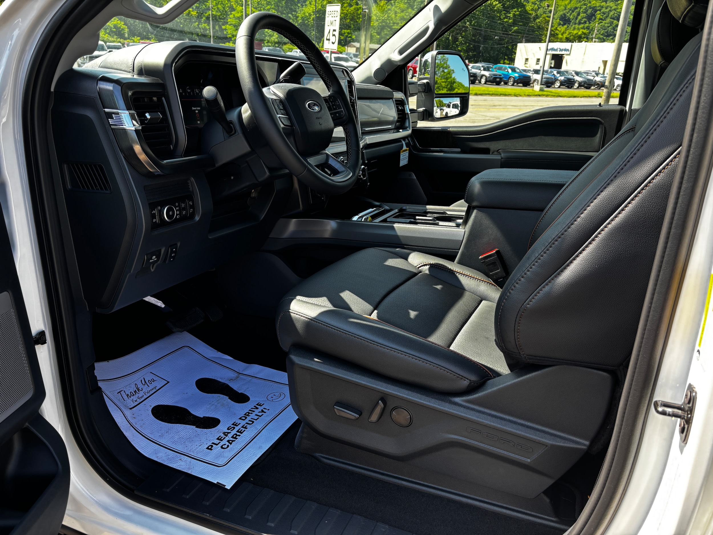 2026 Ford F-350 Super Duty Lariat - Photo 14