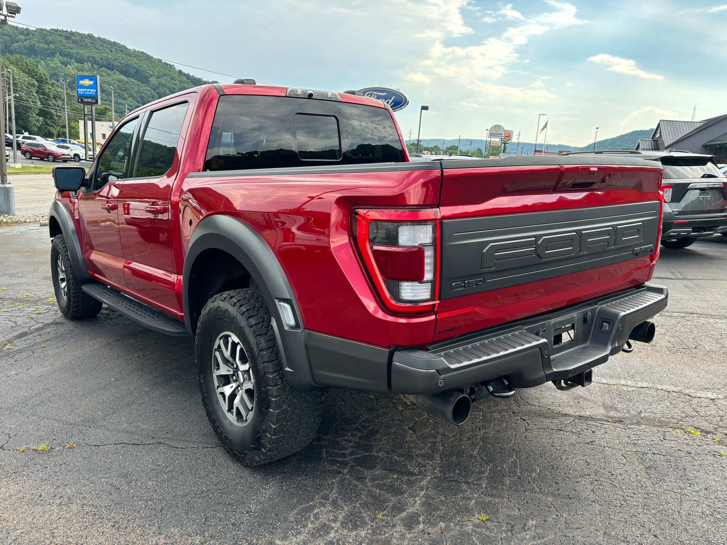 2023 Ford F-150 Raptor photo 4