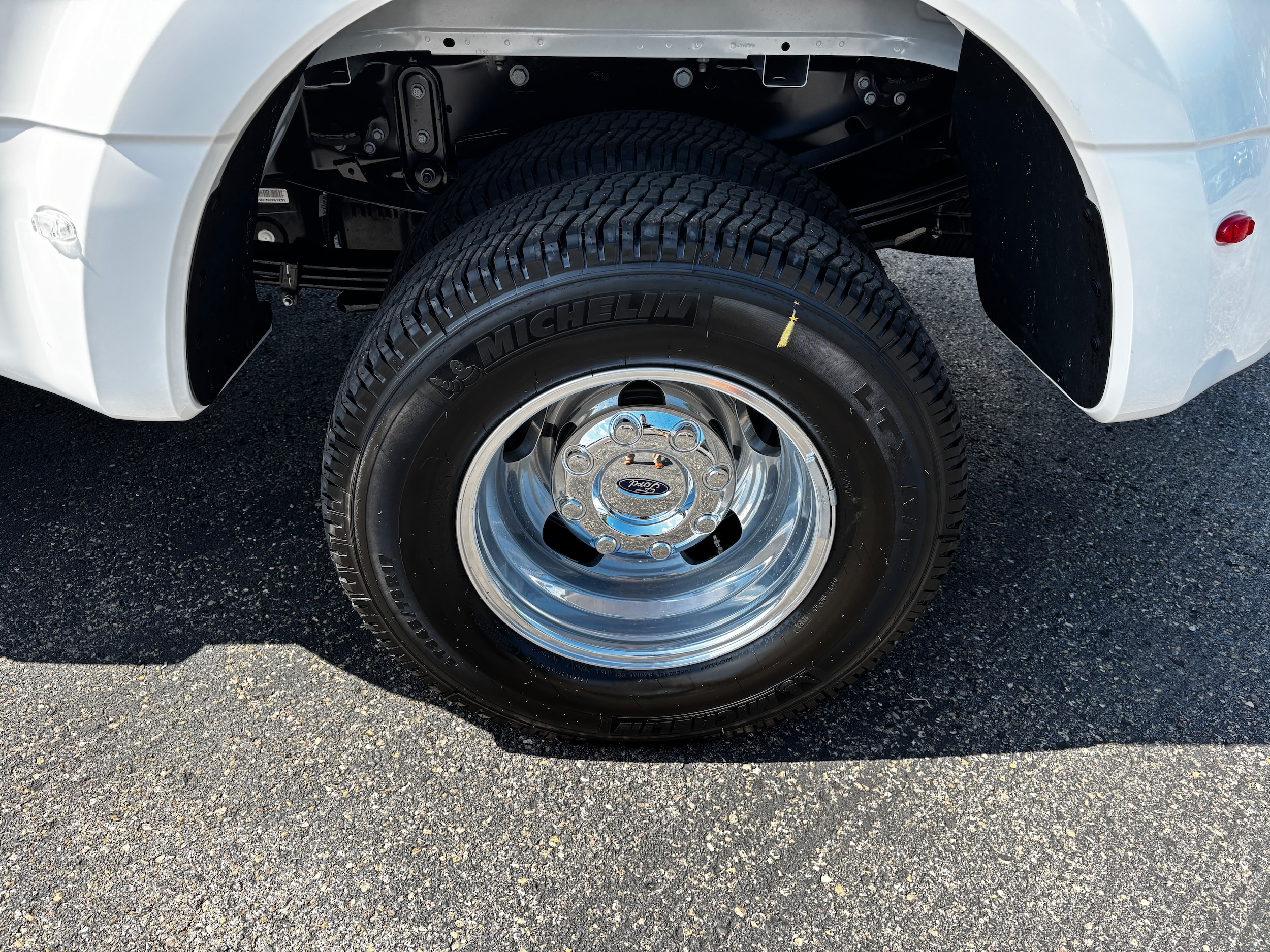 2026 Ford F-350 Super Duty Lariat - Photo 9