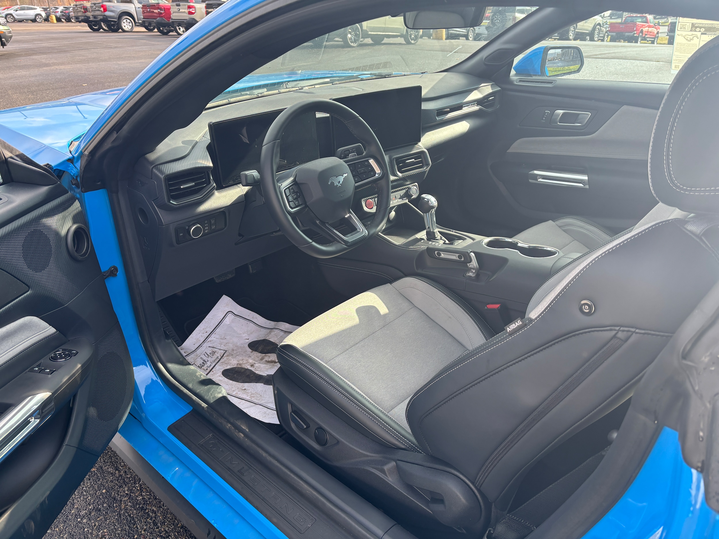 2024 Ford Mustang EcoBoost Fastback - Photo 8