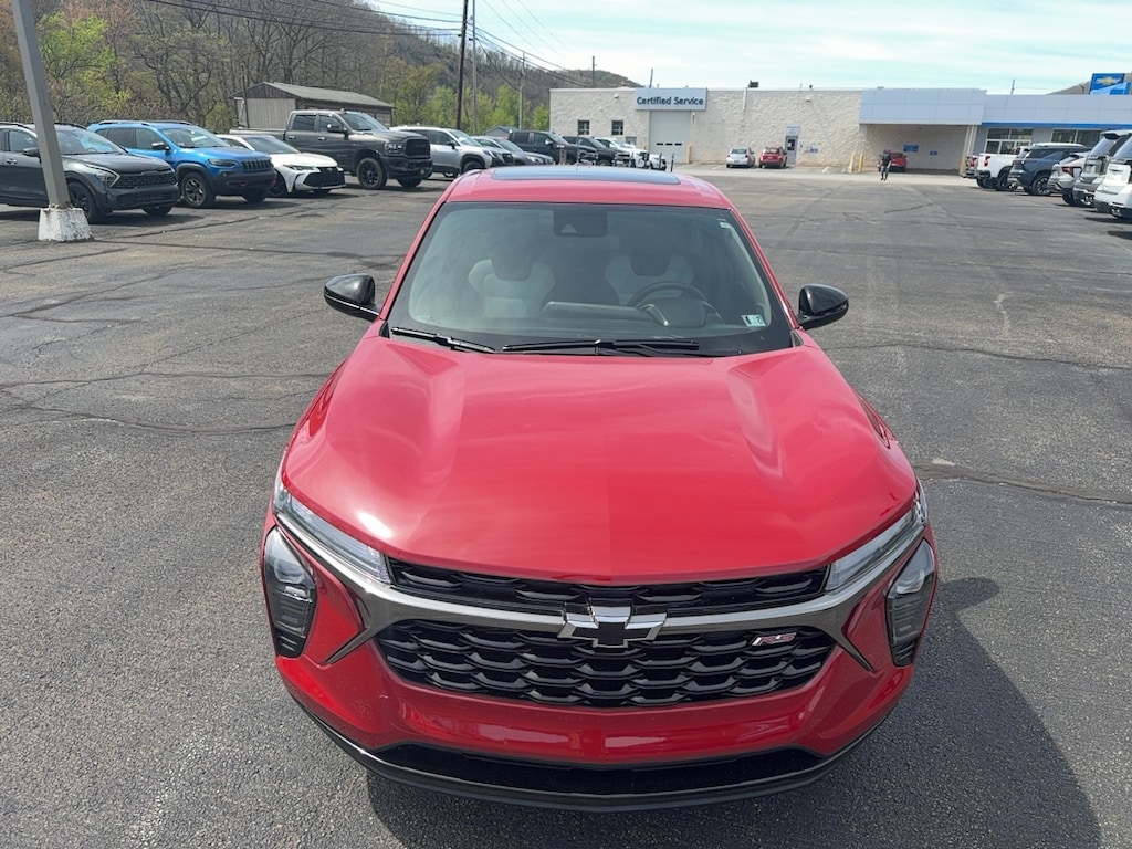 Used 2026 Chevrolet Trax 1RS SUV