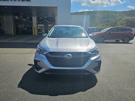 2025 Subaru Legacy Premium Sedan