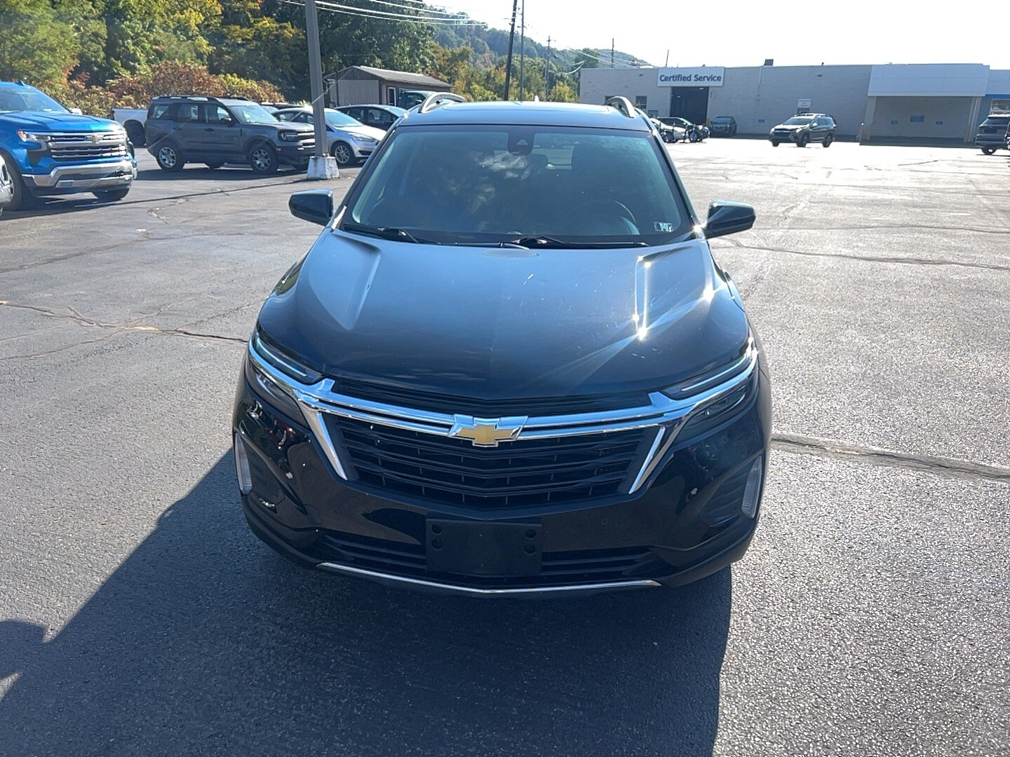 2022 Chevrolet Equinox photo 2