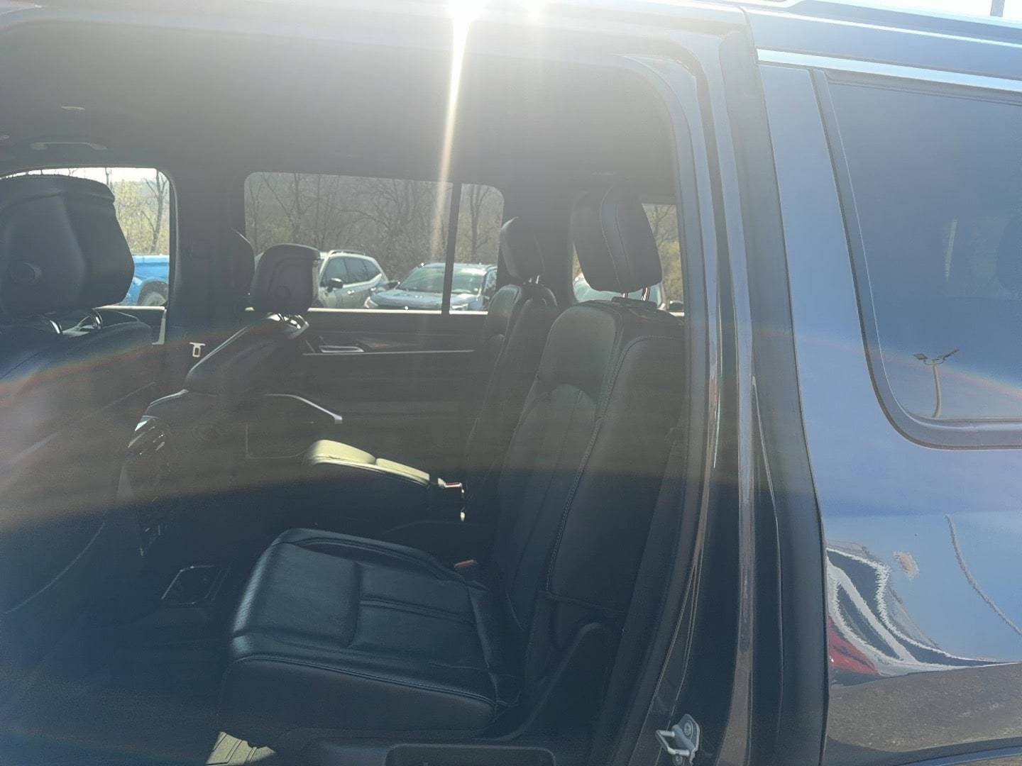 2022 Jeep Wagoneer Series III - Photo 10