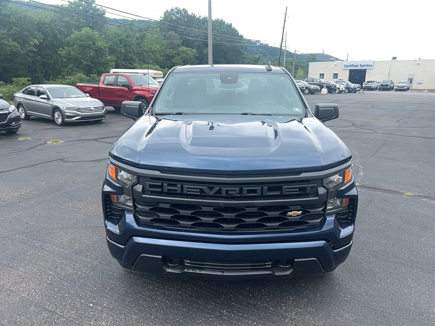 Used 2022 Chevrolet Silverado 1500 Custom with VIN 3GCPDBEK1NG567104 for sale in Franklin, PA