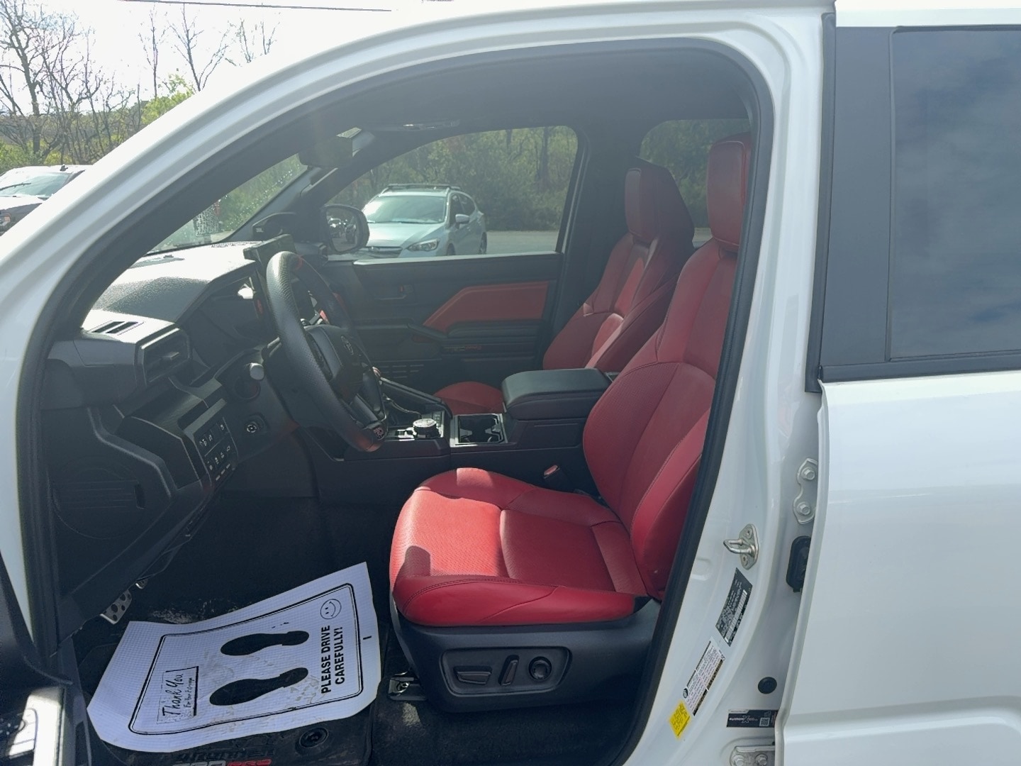 2025 Toyota 4Runner TRD Pro - Photo 11
