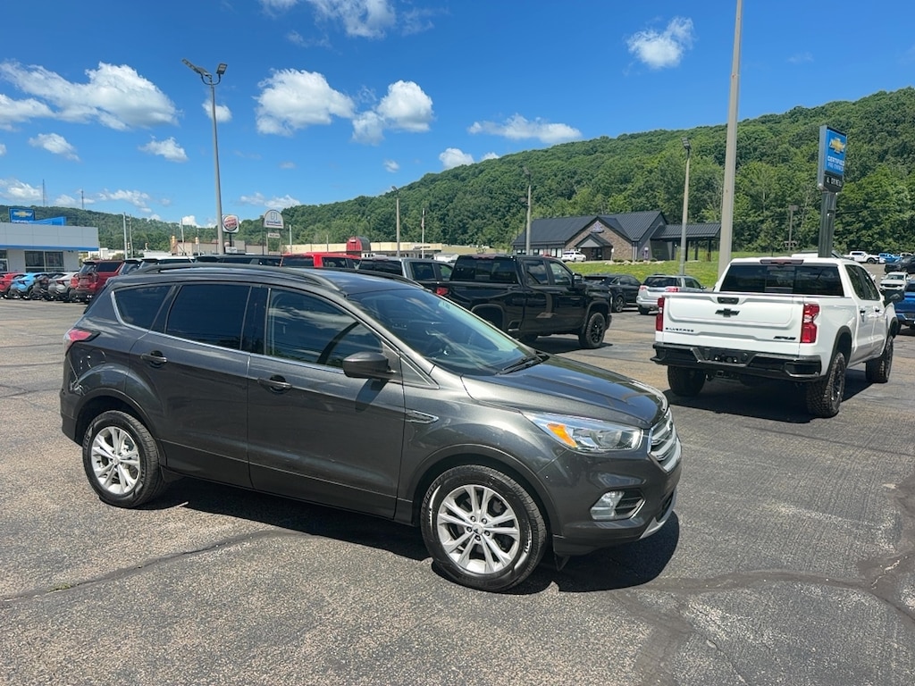 Used 2018 Ford Escape SE SUV